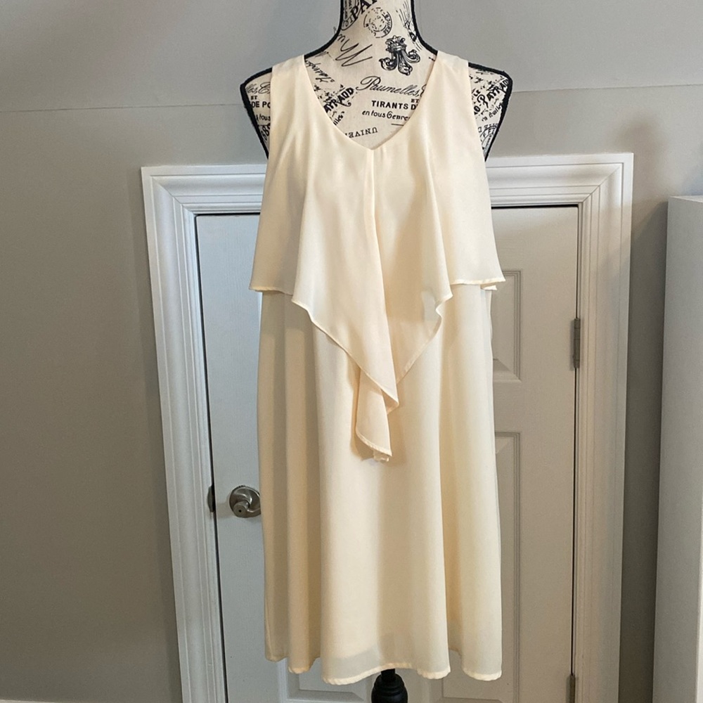 Ya Los Angeles boutique slip dress, fully lined. Size medium. Worn once